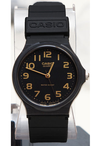 Casio Duro MDV106B-1A3V with extra Marlin-watchband in a hard cover box -  Mill Watches